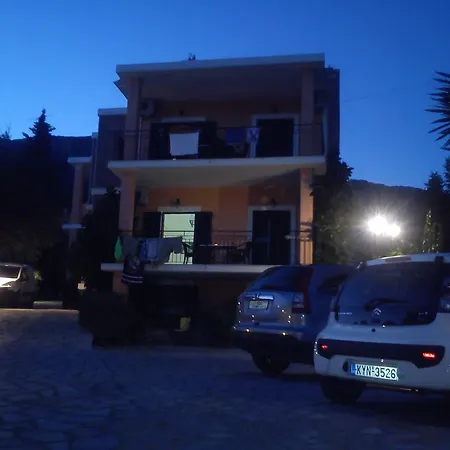 Marilena And Apartament *