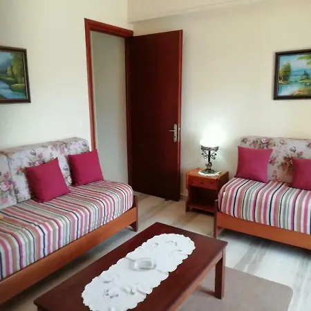 Marilena And Apartament *