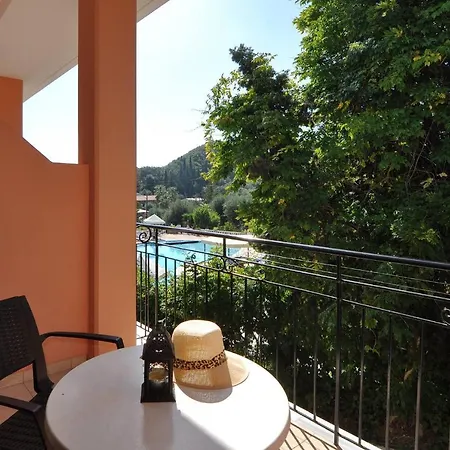 Apartament Marilena And *