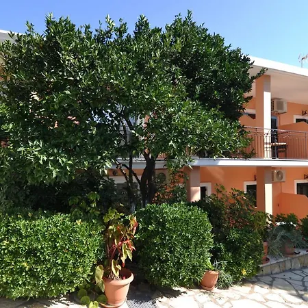 Apartmán Marilena And