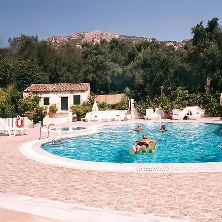 Apartman Marilena And *